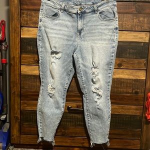 Maurices Jeans Womens Size 18 High Rise “stonewashed” Stretch